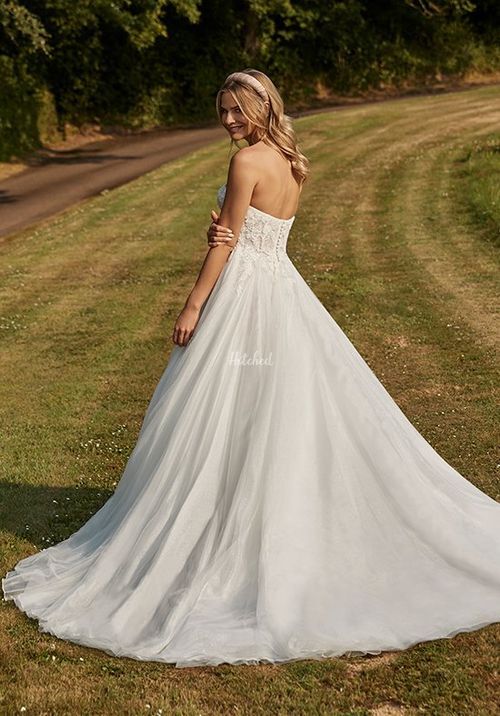 JW38 Wedding Dress from Jennifer Wren - hitched.co.uk