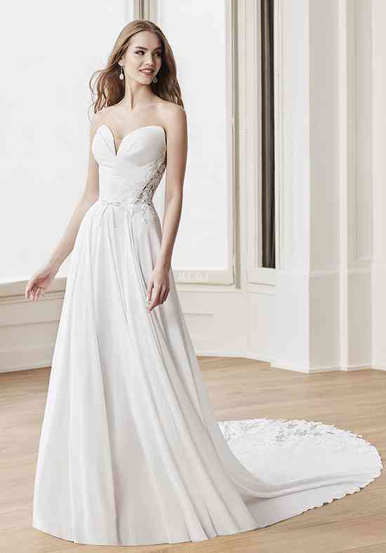 AERIN Wedding Dress from ETOILE hitched