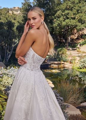 Style 2522 August, Casablanca Bridal