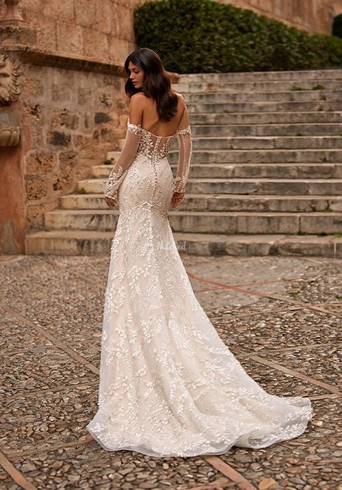 H1562, Moonlight Bridal