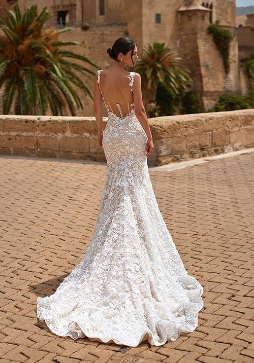 H1563, Moonlight Bridal