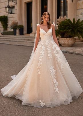 J6913, Moonlight Bridal