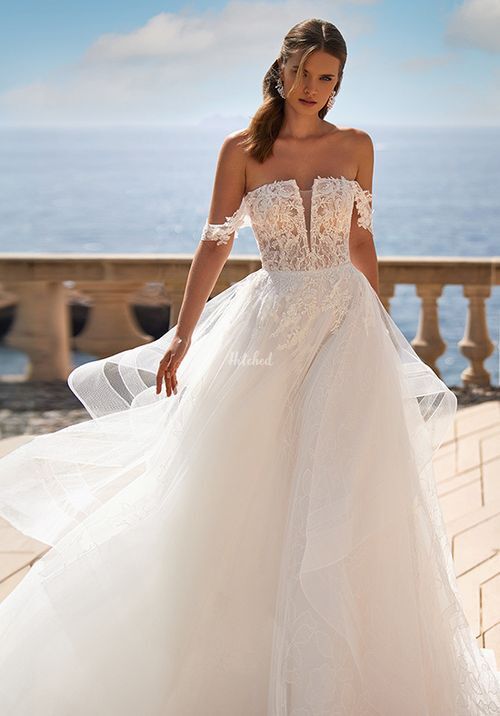 J6915, Moonlight Bridal