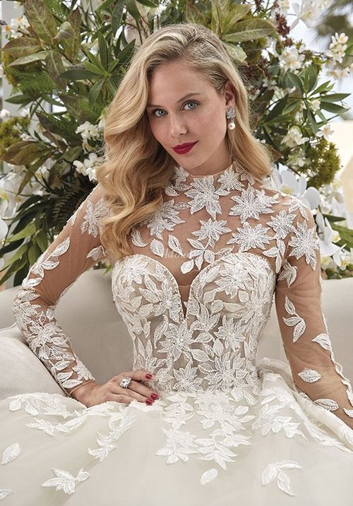 Style 1243, Demetrios