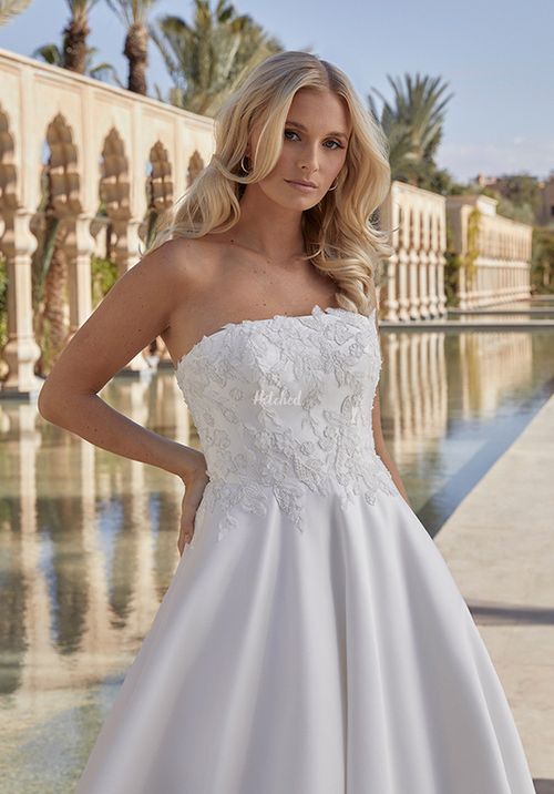 44421, Sincerity Bridal