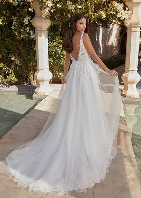 44429, Sincerity Bridal