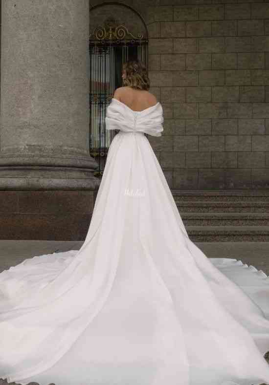 Wedding Dress Acerola with Leg Slit Wedding Dress from Olivia Bottega -  hitched.co.uk