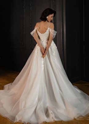 Floral Lace Wedding Dress Altsoba, Olivia Bottega