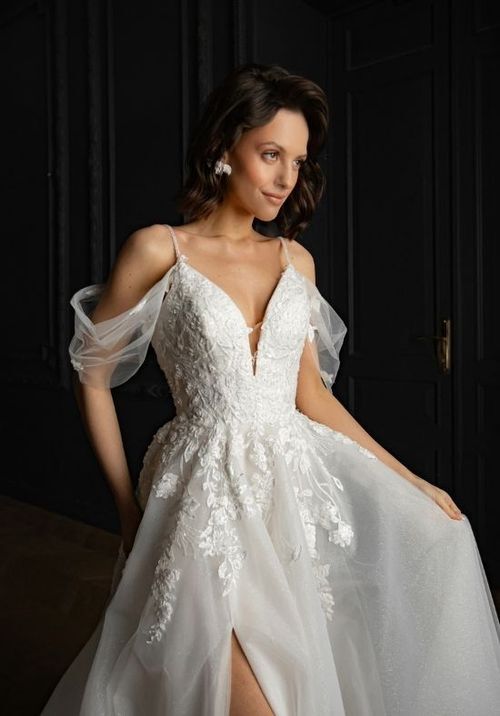 Floral Lace Wedding Dress Altsoba, Olivia Bottega