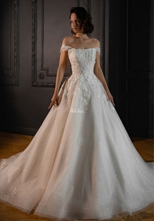 Floral Lace Tulle Wedding Dress Yoki with Detachable Straps, Olivia Bottega