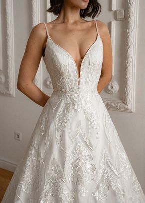 Lace Wedding Dress Wakanda, Olivia Bottega