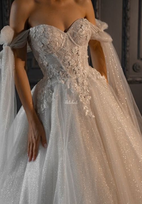 Floral Lace Wedding Dress Celia, Olivia Bottega