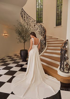 Tessa, Casablanca Bridal