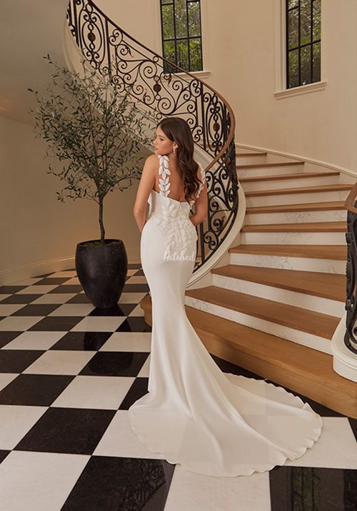 Tessa, Casablanca Bridal