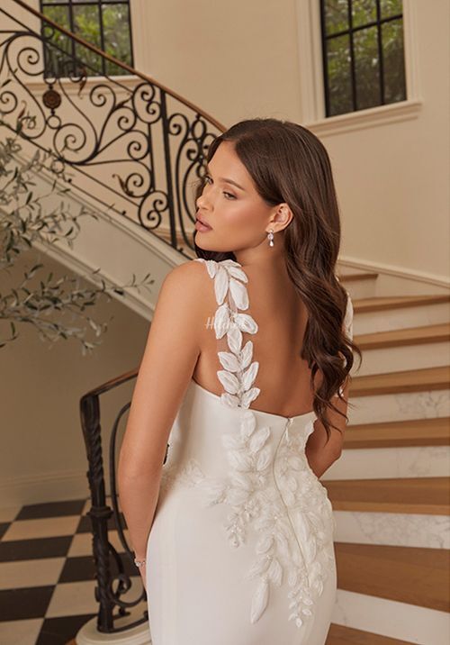 Tessa, Casablanca Bridal