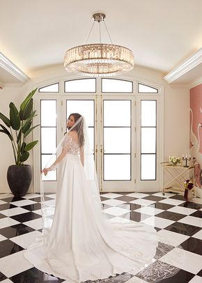 Margo, Casablanca Bridal