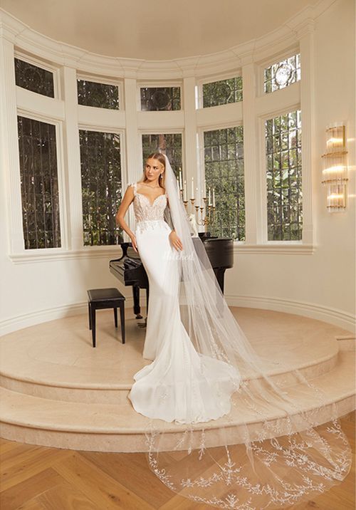 Duchess, Casablanca Bridal