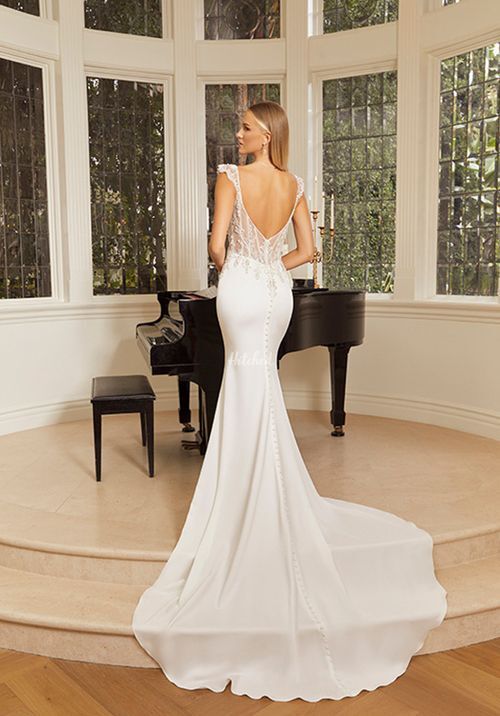 Duchess, Casablanca Bridal