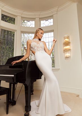 Giselle, Casablanca Bridal