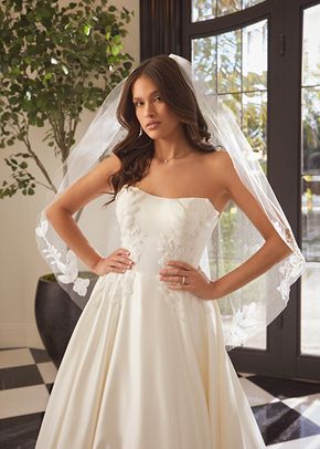 Addison, Casablanca Bridal