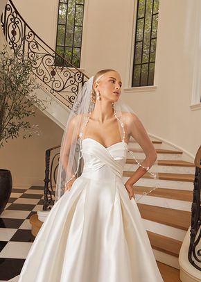 Lorelai, Casablanca Bridal