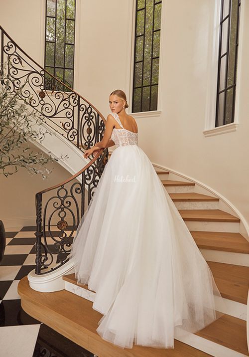 Audrey, Casablanca Bridal