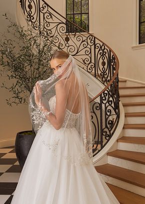 Audrey, Casablanca Bridal