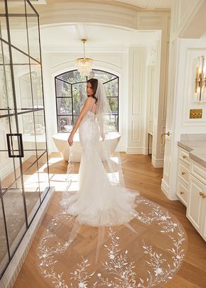 Lisette, Casablanca Bridal