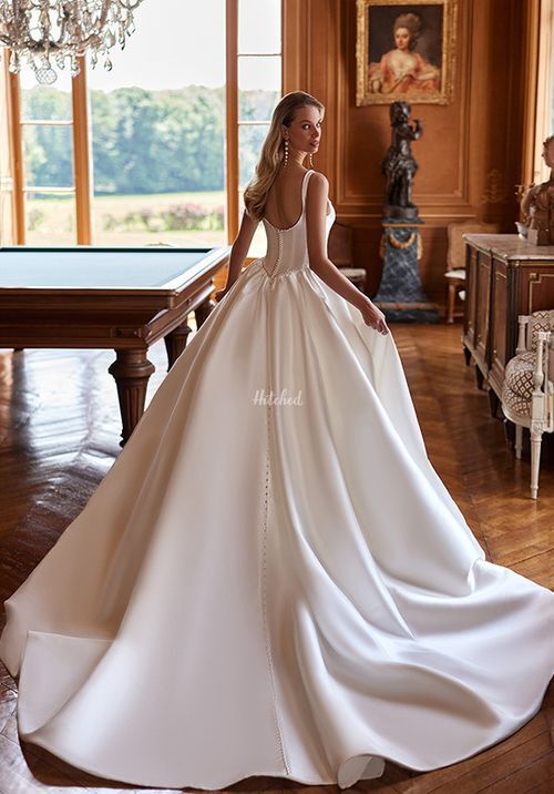 H1604, Moonlight Bridal