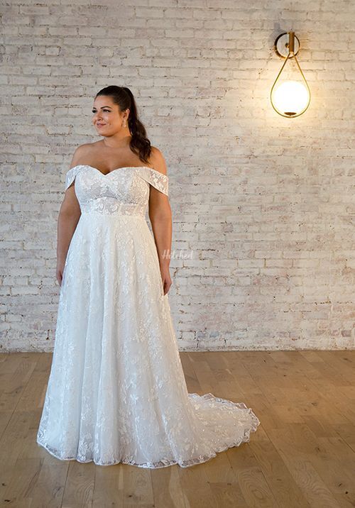 7502 plus, Stella York