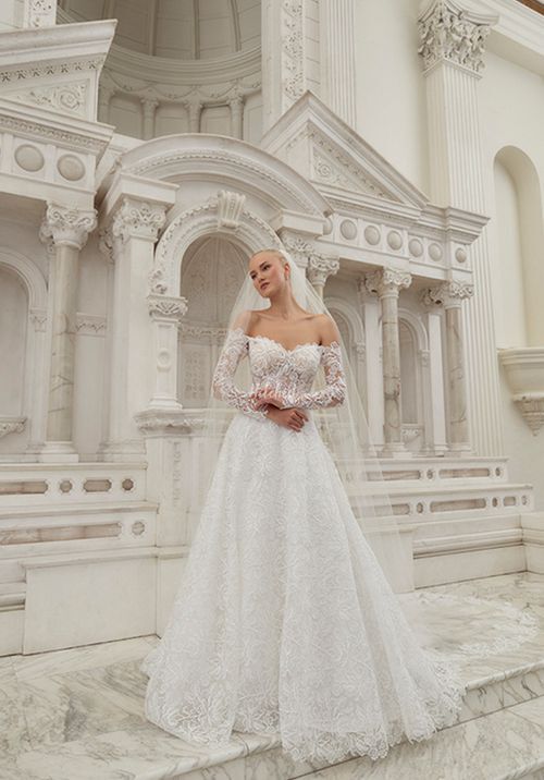 Felicity, Casablanca Bridal