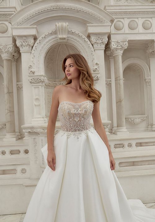Angelica, Casablanca Bridal