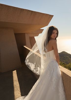 2614 Meridian, Casablanca Bridal