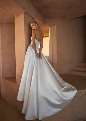 2619-2 Jovienne, Casablanca Bridal