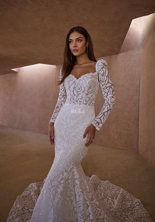 2620 Rosalind, Casablanca Bridal