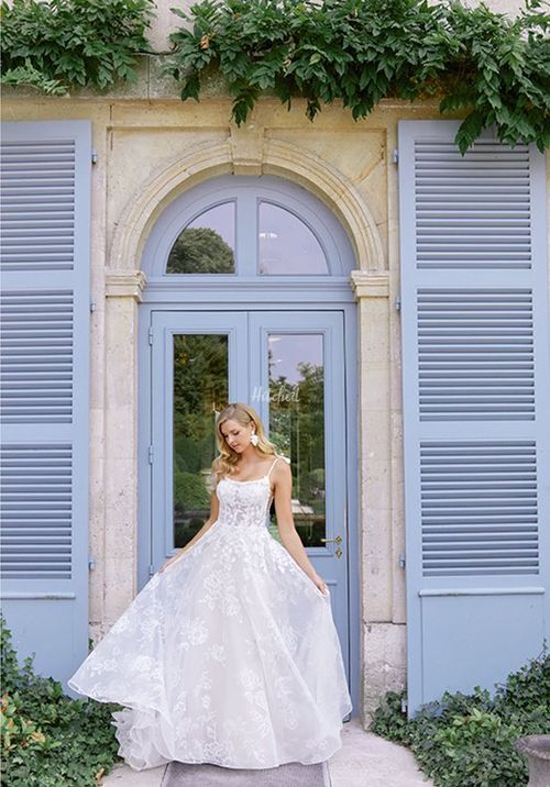 44523, Sincerity Bridal