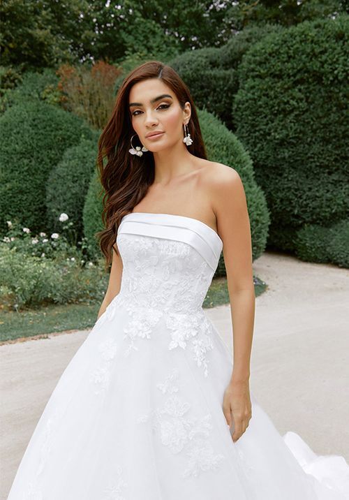 44515, Sincerity Bridal