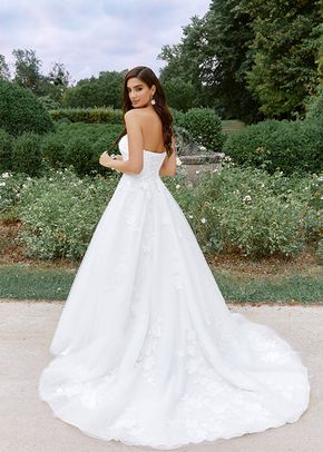 44515, Sincerity Bridal