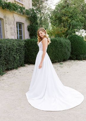 44517, Sincerity Bridal