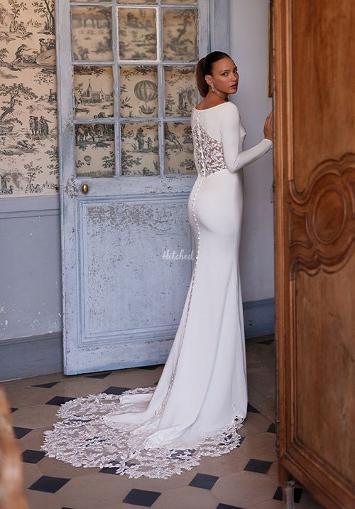 J6995, Moonlight Bridal