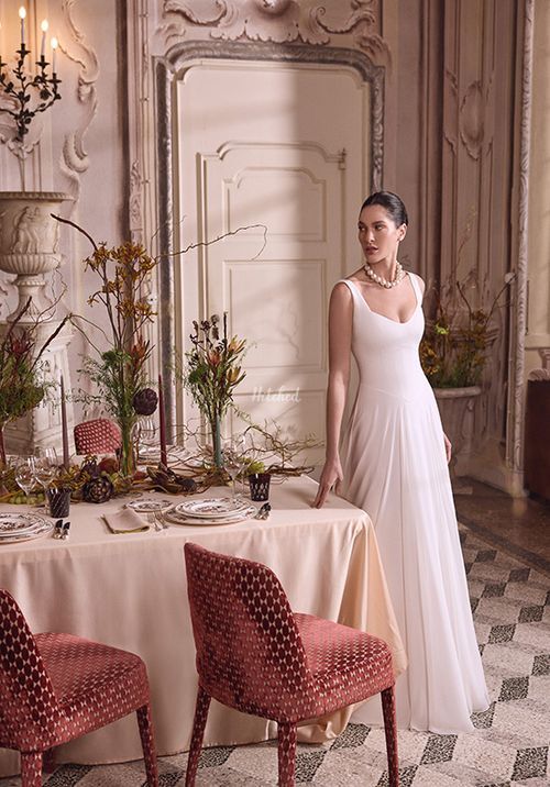 Lupita, Justin Alexander