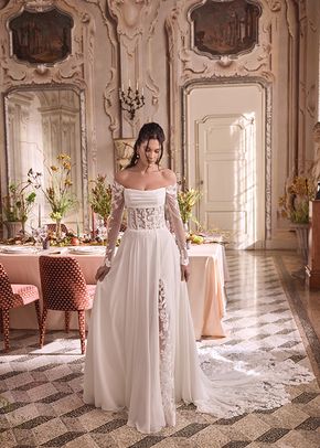 Leila, Justin Alexander