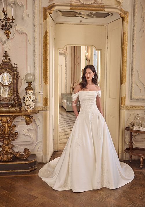 Larissa, Justin Alexander