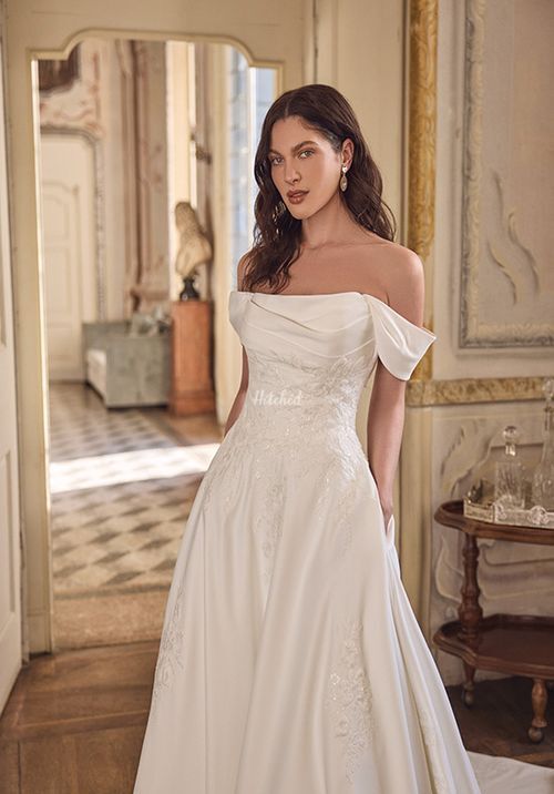 Larissa, Justin Alexander