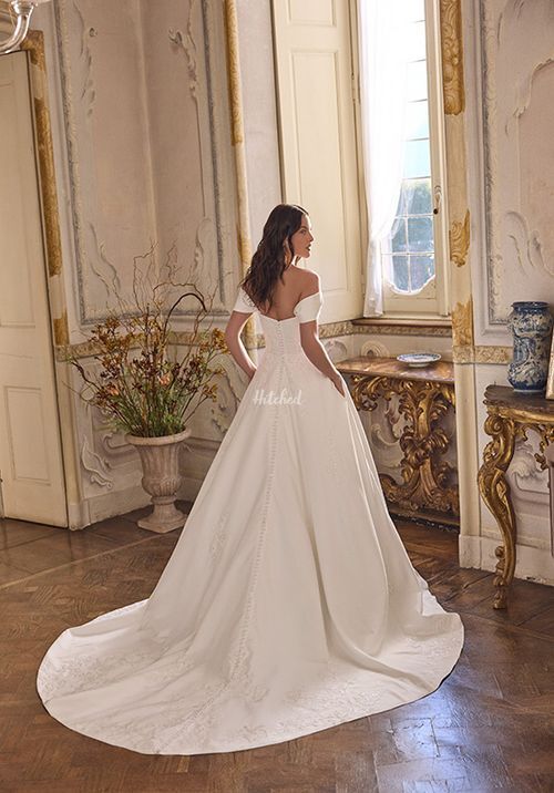 Larissa, Justin Alexander