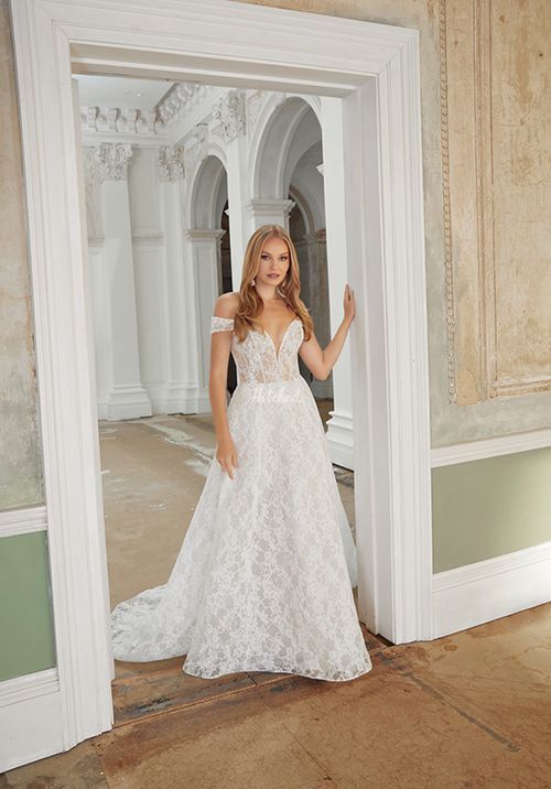 44541, Sincerity Bridal