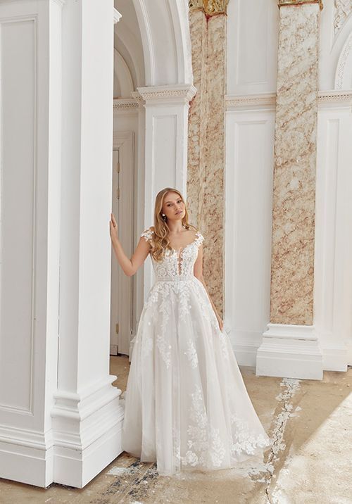 44543, Sincerity Bridal