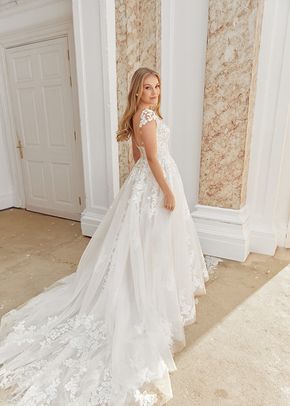 44543, Sincerity Bridal