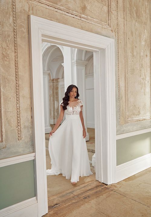 44545, Sincerity Bridal