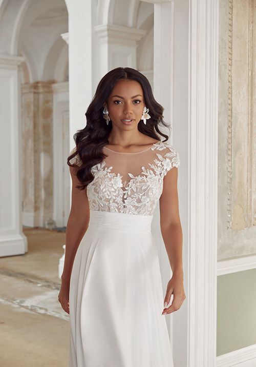 44545, Sincerity Bridal